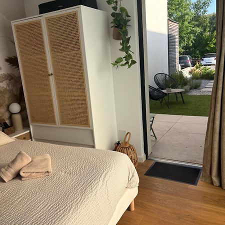 Studio Prestige Avec Terrasse Le Chene Dore Au Coeur Du Centre Touristique Cite Des Loisirs 200 M Du Galaxie,Face Au Snowworld Parking Gratuit Privatif Amneville Bagian luar foto
