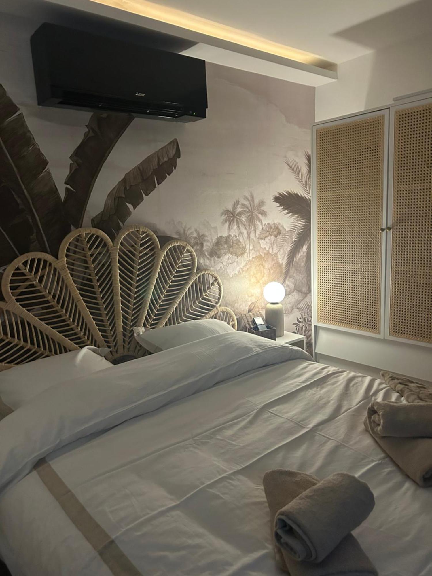 Studio Prestige Avec Terrasse Le Chene Dore Au Coeur Du Centre Touristique Cite Des Loisirs 200 M Du Galaxie,Face Au Snowworld Parking Gratuit Privatif Amneville Bagian luar foto